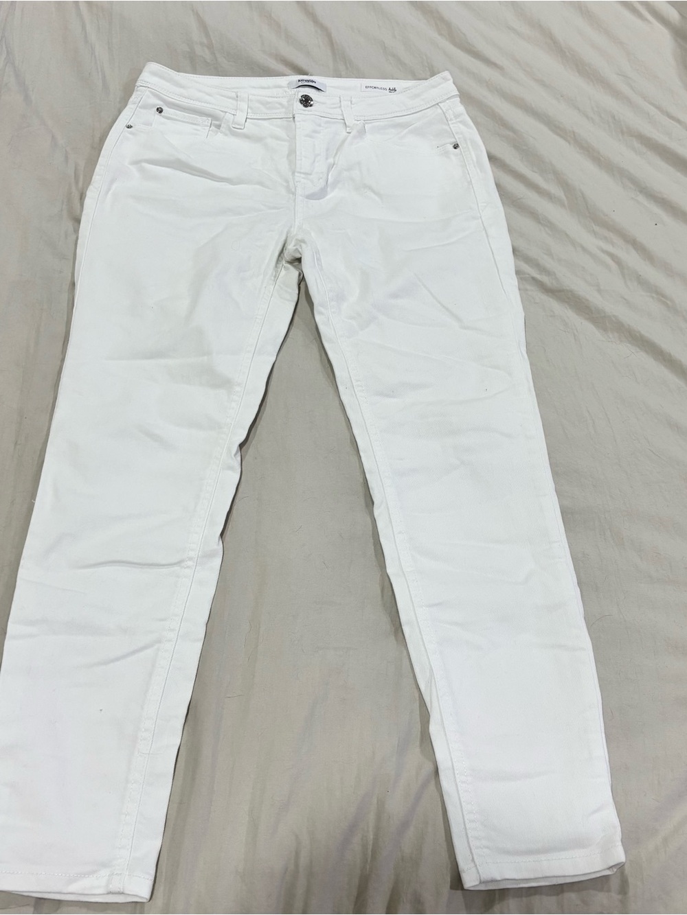 Kensie Effortless White Ankle Jeans Mid Rise 8/29